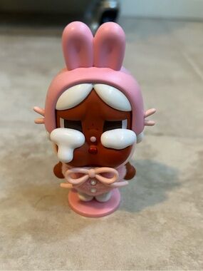 POP MART - Cry Baby Crying Again Series  Figurine - I’ll Give You All My Love